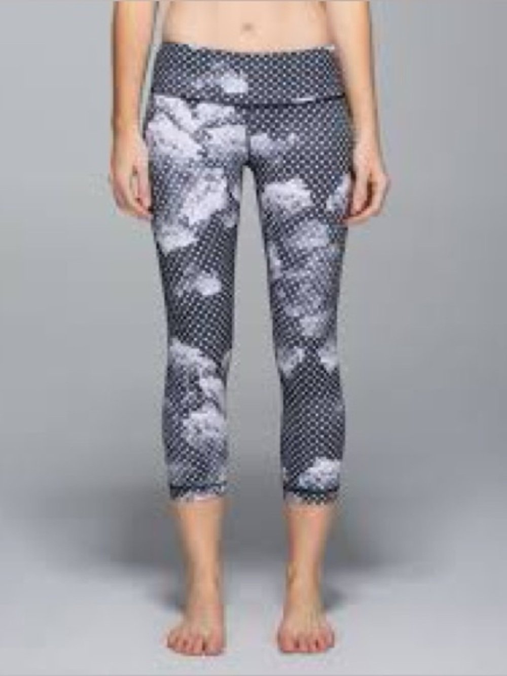 Lululemon Wunder Under Crop- Dottie Dream Rose